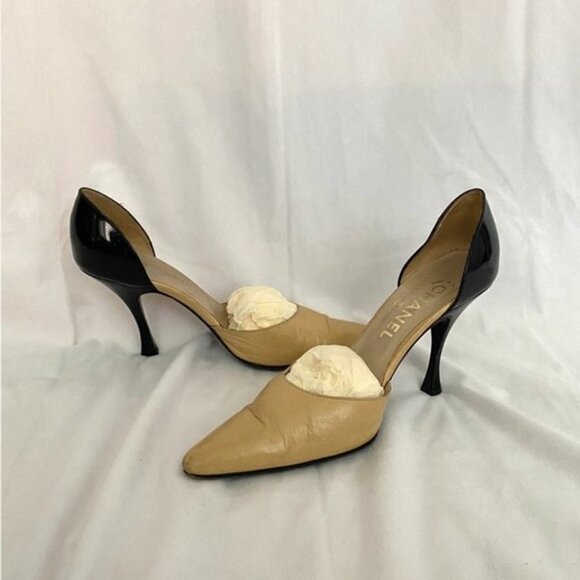 Chanel Vintage 1997 Heels - Picture 1 of 4
